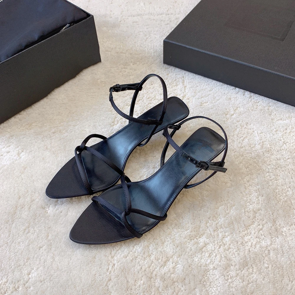 Women'S Shoes Clogs - 고급스러운 디자인의 크로스 토 디자인, 뾰족한