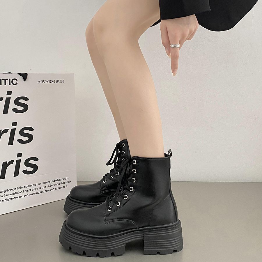 영국 스타일의 흰색 두꺼운 밑창 여성용 2026년 가을 - Sock Boot Women 리뷰 및 가격