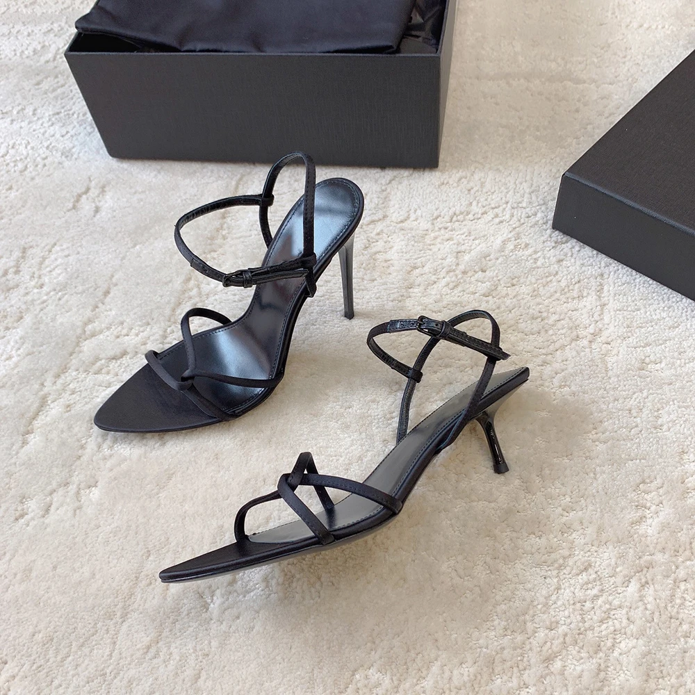 고급스러운 디자인의 크로스 토 디자인, 뾰족한 앞코,  - Women'S Shoes Clogs 리뷰 및 가격