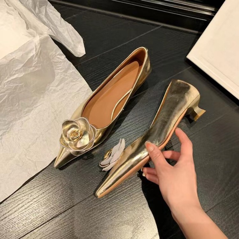 여성용 고급스러운 고품질 에나멜 가죽 꽃무늬 하이힐,  - Women'S Shoes Quality 리뷰 및 가격